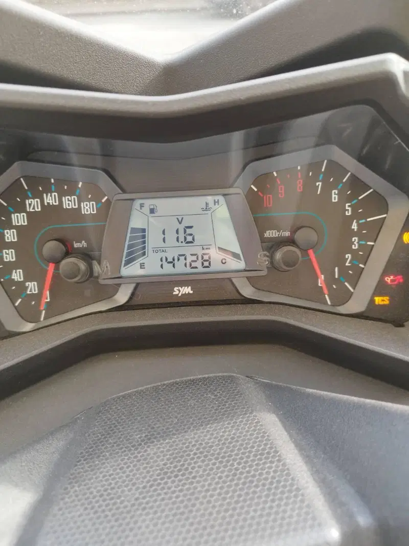 Sym Maxsym 400 (2021 - 25) (8)