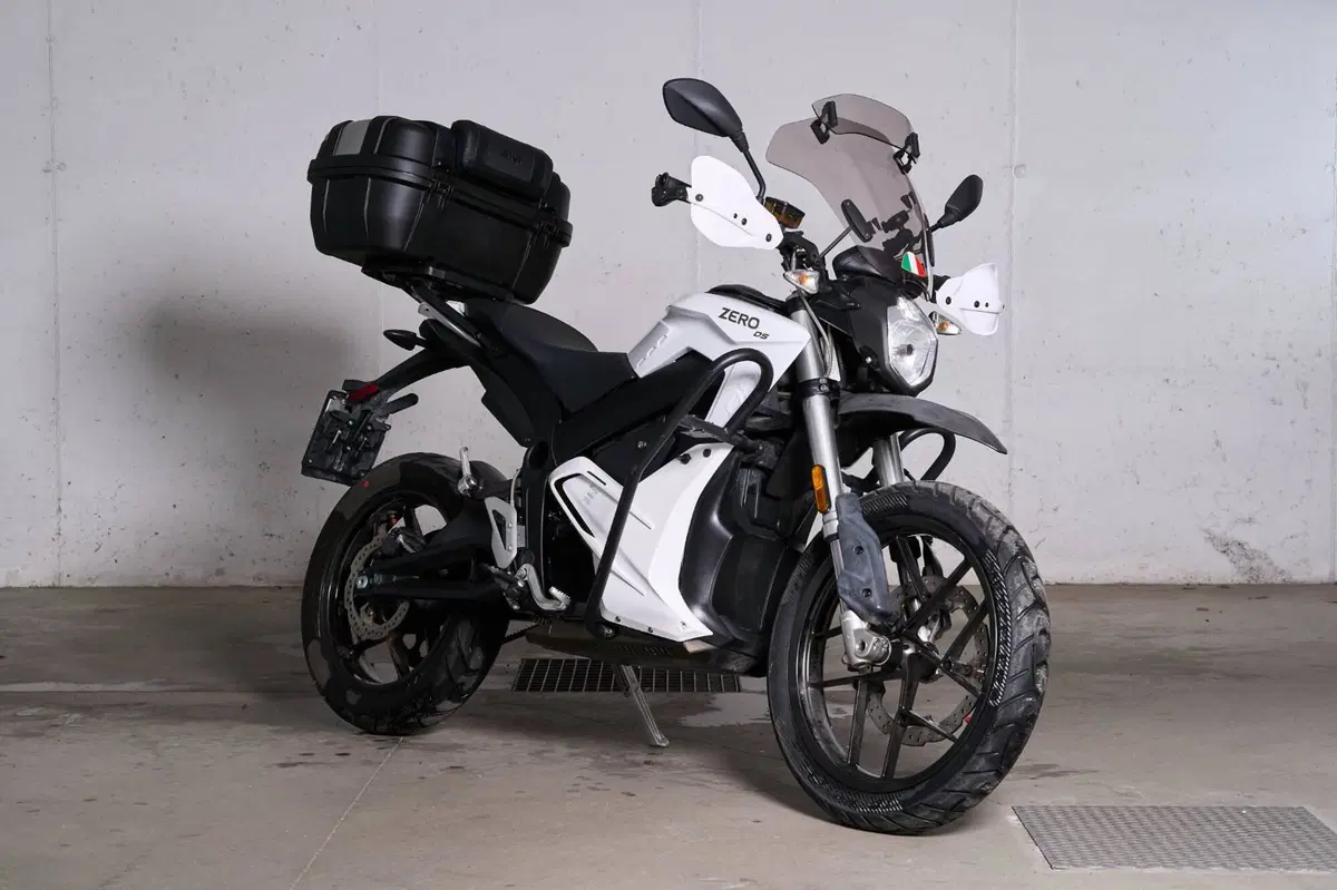 Zero DS (2015 - 23) (8)