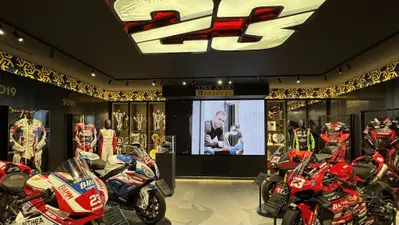 L'eredit&agrave; di Luca Salvadori all&rsquo;inaugurazione del suo memorial: un viaggio tra le sue moto e i ricordi [VIDEO]