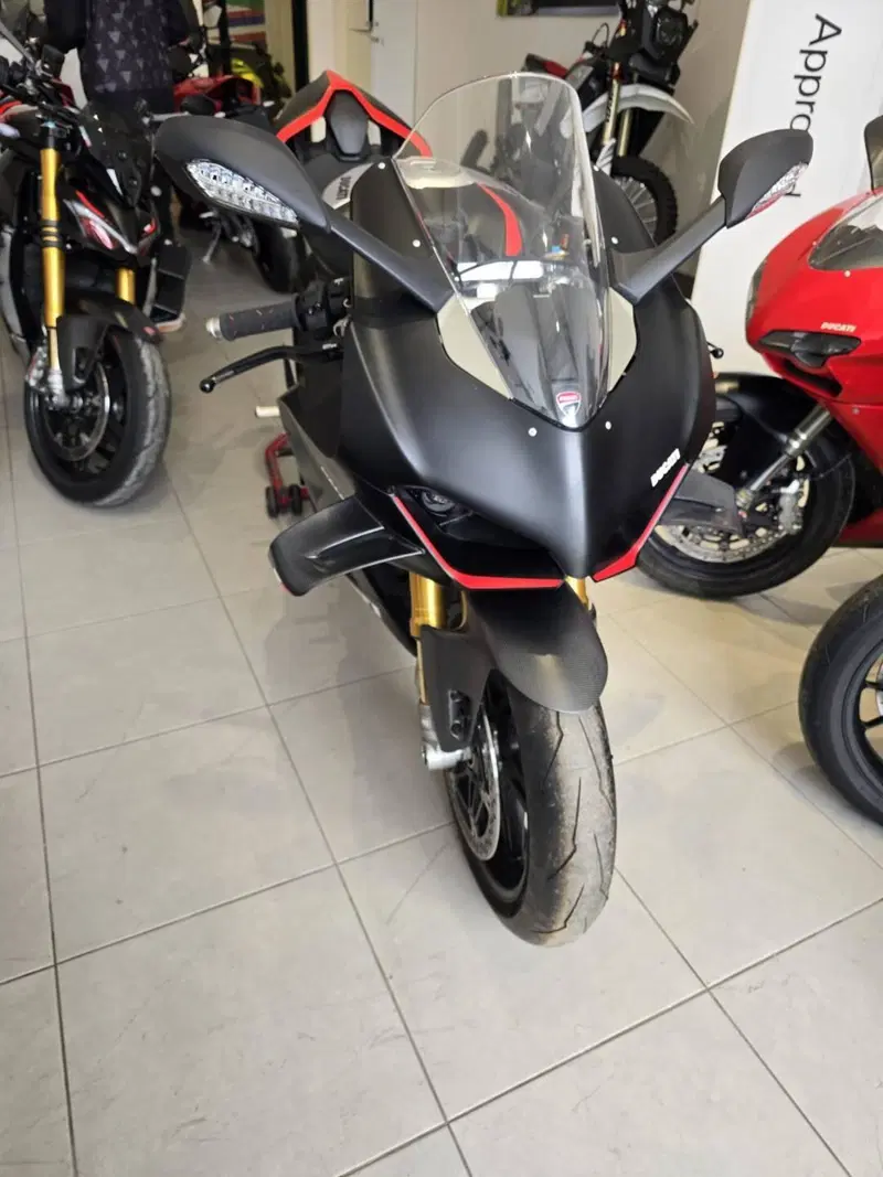 Ducati Panigale V4 1100 SP2 (2022 - 23) (2)