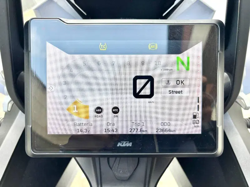 KTM 1290 Super Adventure R (2022 - 25) (12)
