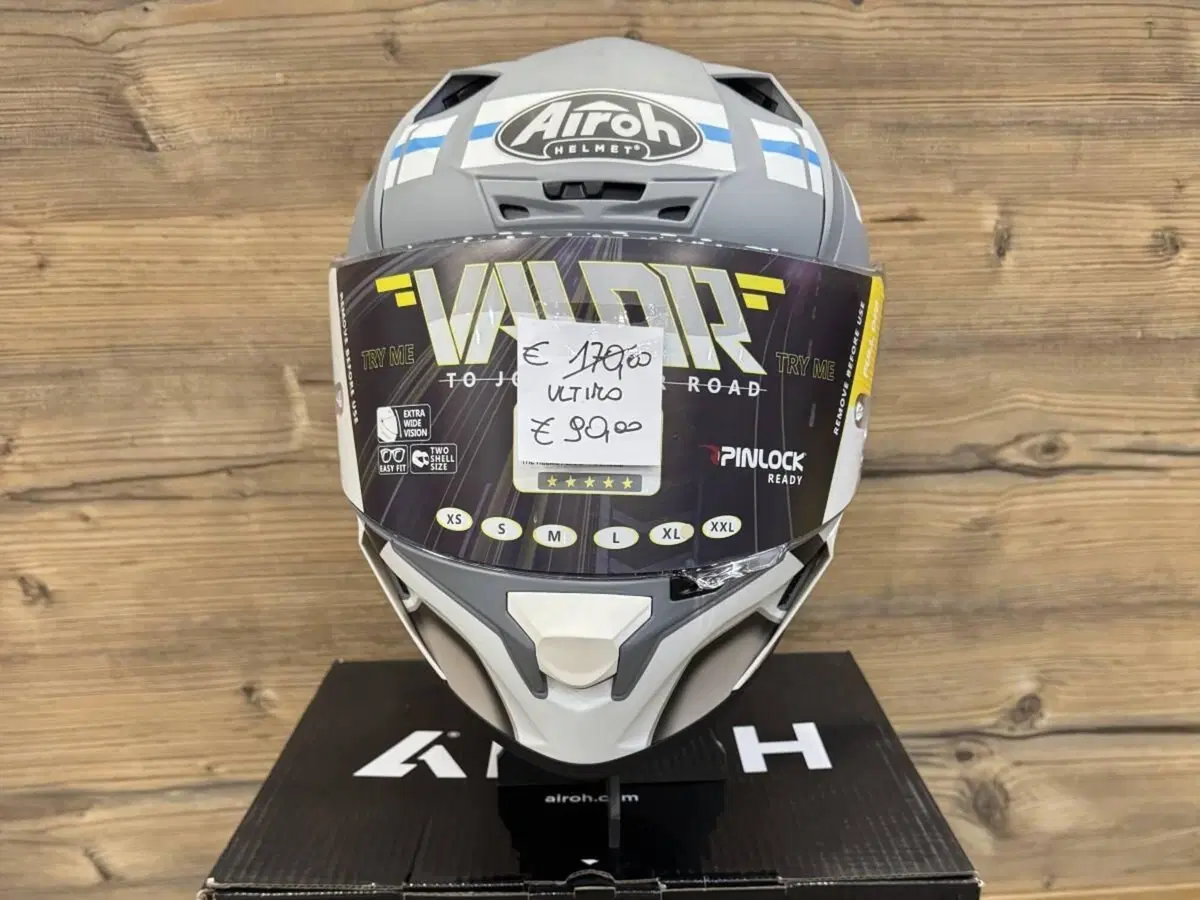 CASCO INTEGRALE AIROH VALOR (2)