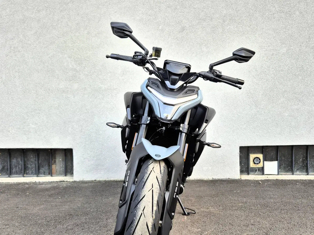 CFMOTO 675NK (2025 - 26) (3)