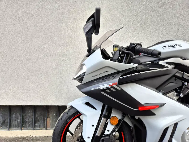 CFMOTO 675SR-R (2025 - 26) (11)