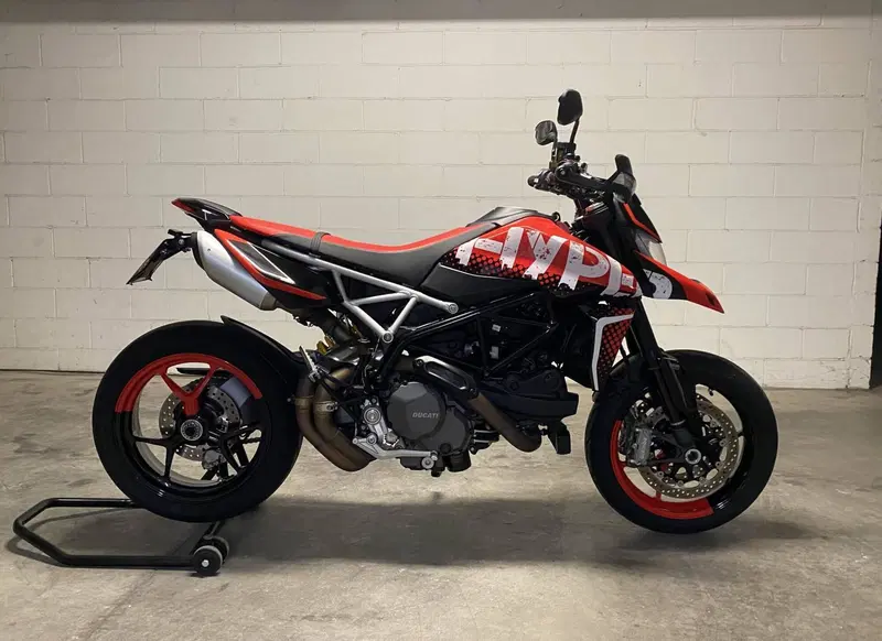 Ducati Hypermotard 950 RVE (2022 - 25)