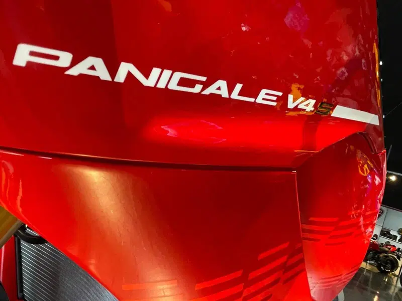 Ducati Panigale V4 S (2025 - 26) (7)