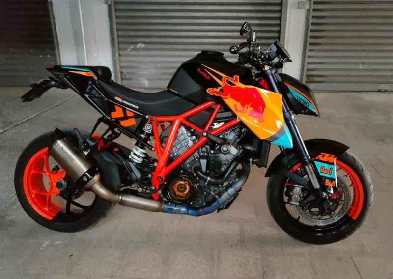 KTM Super duke r