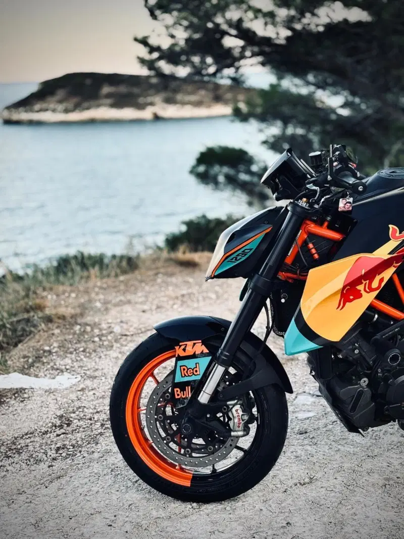 KTM Super duke r (5)