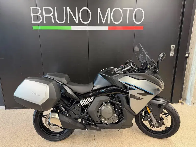 CFMOTO 650GT (2021 - 26)