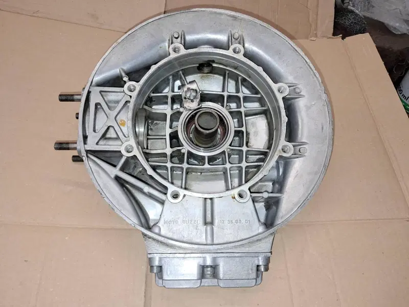 SCATOLA TRASMISSIONE V7/750 SPECIAL/850 GT Moto Guzzi (2)