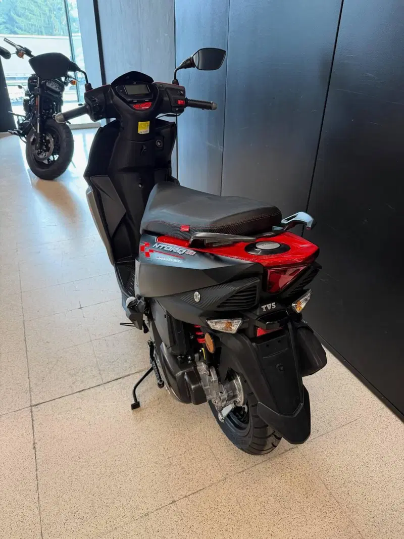 TVS Motor Ntorq 125 (2024 - 26) (8)