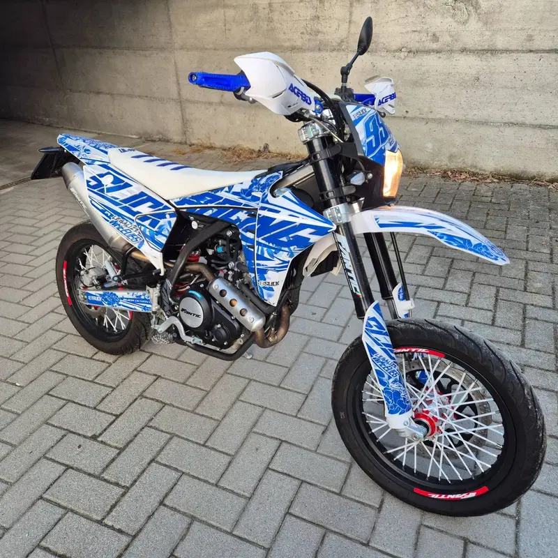 Fantic Motor XMF 125 Motard Performance 4T (2023 - 24)