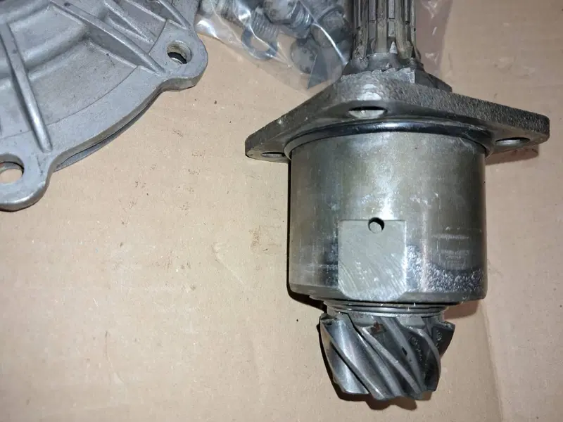 FLANGIA CUSCINETTI PIGNONE V7/750 SPECIAL/850 GT Moto Guzzi