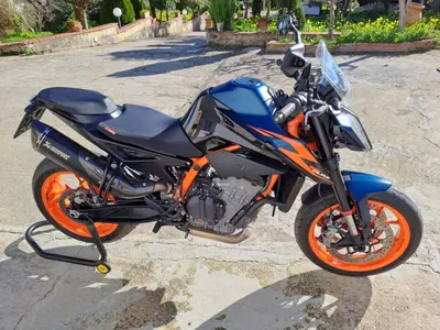 KTM 890 Duke R (2022 - 23) usata