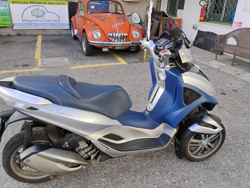 Piaggio Mp3 300 ie Yourban ERL (2011 - 17)