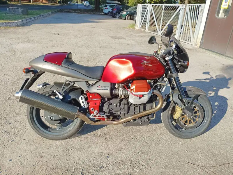 Moto Guzzi V11 Le Mans (2001 - 06) (7)