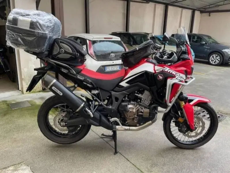 Honda Africa Twin CRF 1000L DCT ABS Travel Edition (2016 - 17) (2)