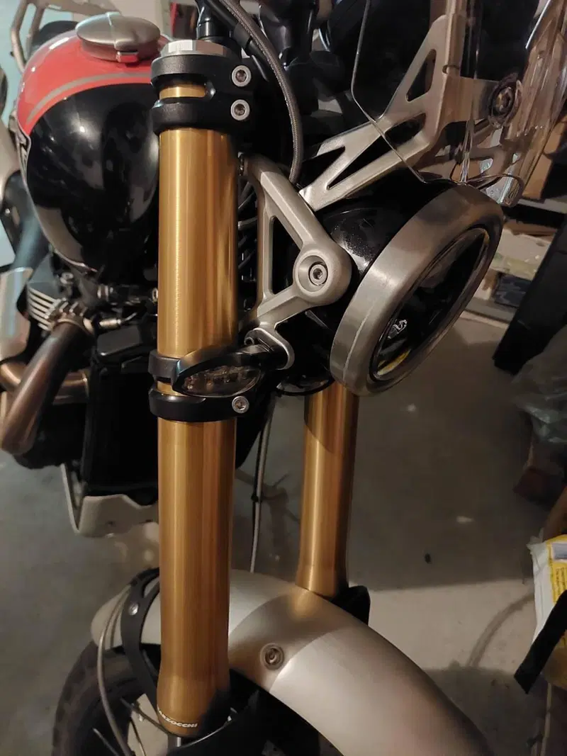 Triumph Scrambler 1200 XE (2024 - 25) (4)