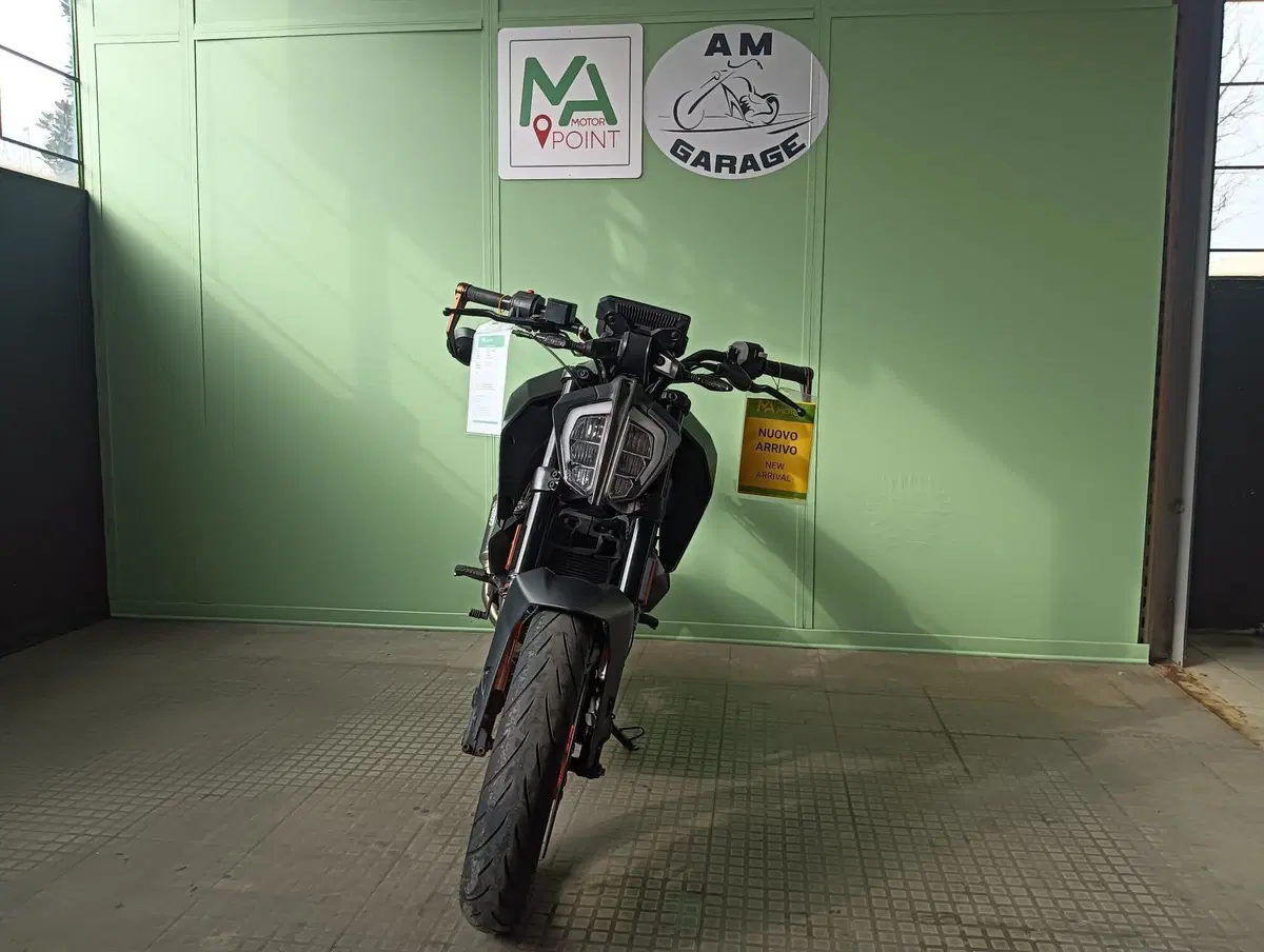 KTM 125 Duke (2021 - 23) (3)