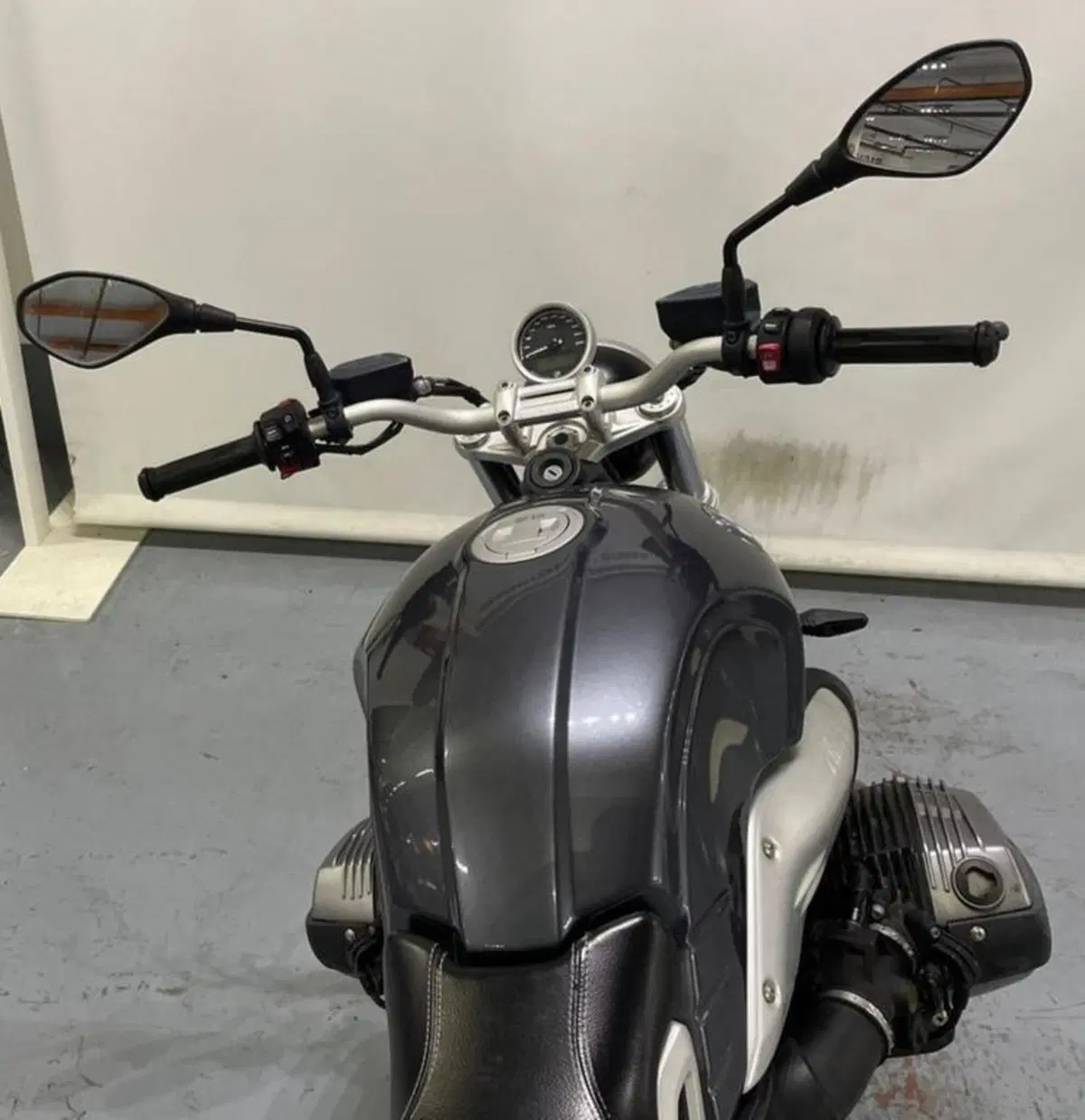 Bmw R nineT 1200 Pure (2017 - 20) (7)