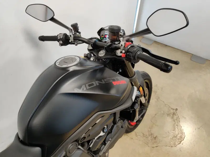 Ducati Monster 937 + (2021 - 25) (8)