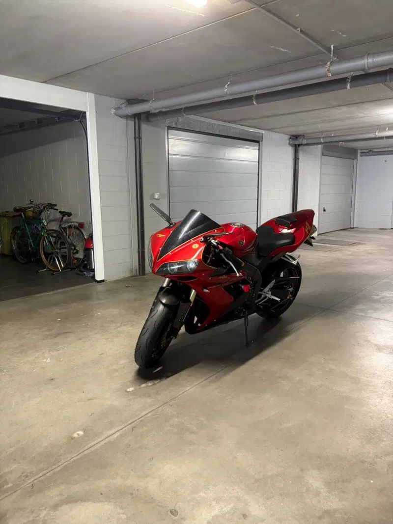 Yamaha YZF R1 (2006 - 07) (5)