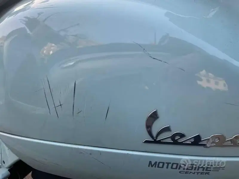 Vespa GTS 300 (2023 - 24) (4)
