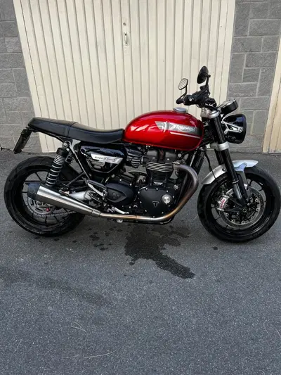 Triumph Speed Twin 1200 (2021 - 24) usata