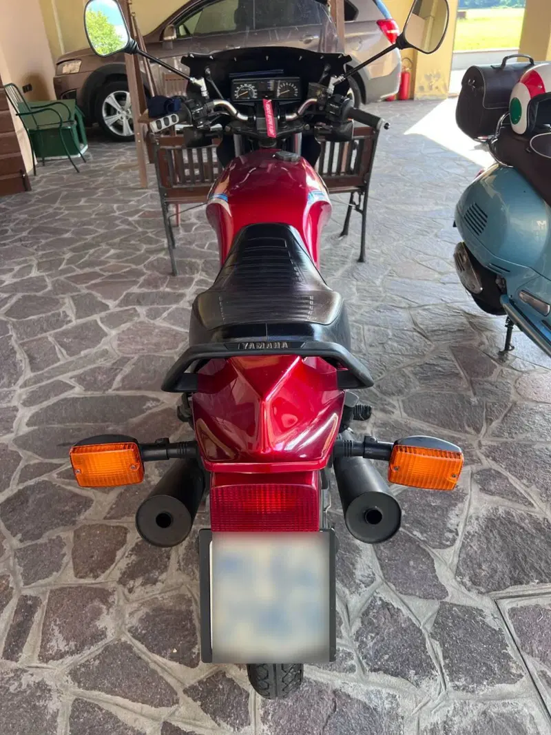 Yamaha XS400 (4)