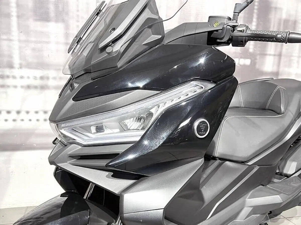 Voge Sfida SR4 MAX (2024 - 26) (5)