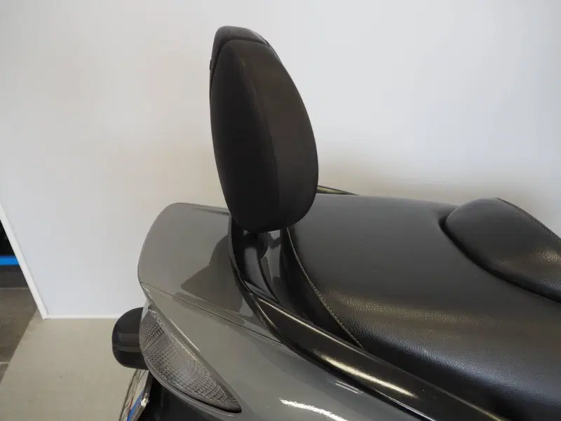Yamaha T-Max 500 (2004 - 07) (6)