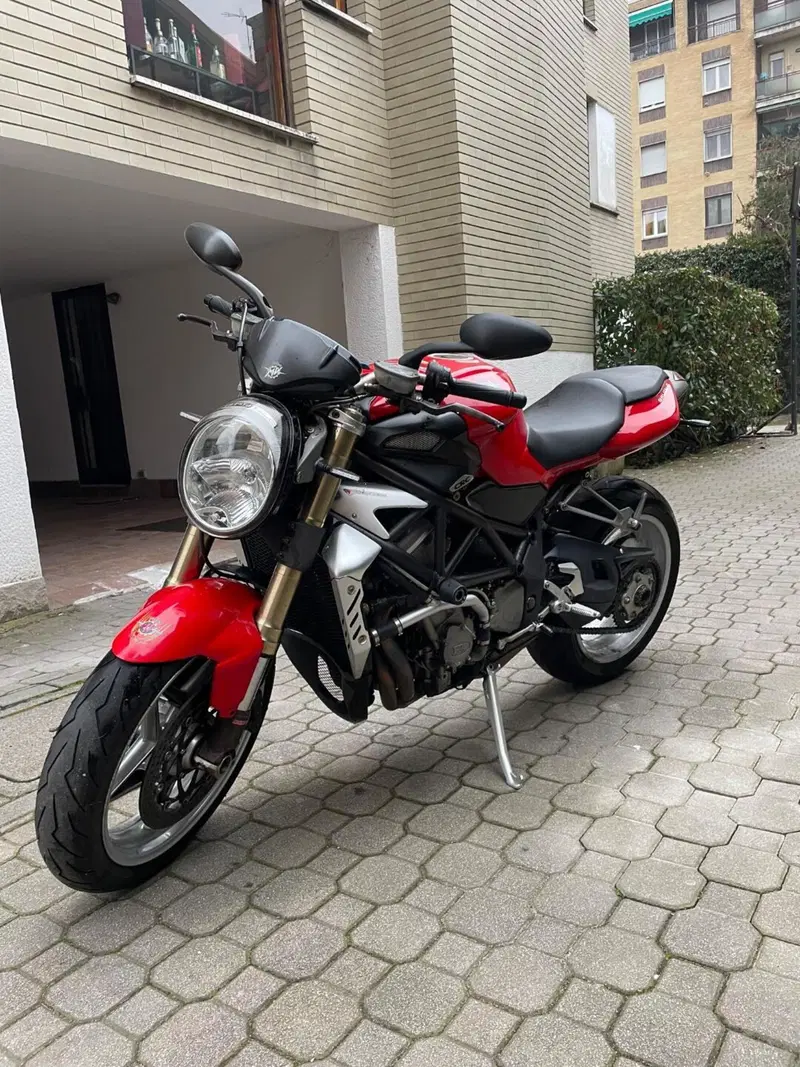MV Agusta Brutale 910 S (2005 - 11) (3)
