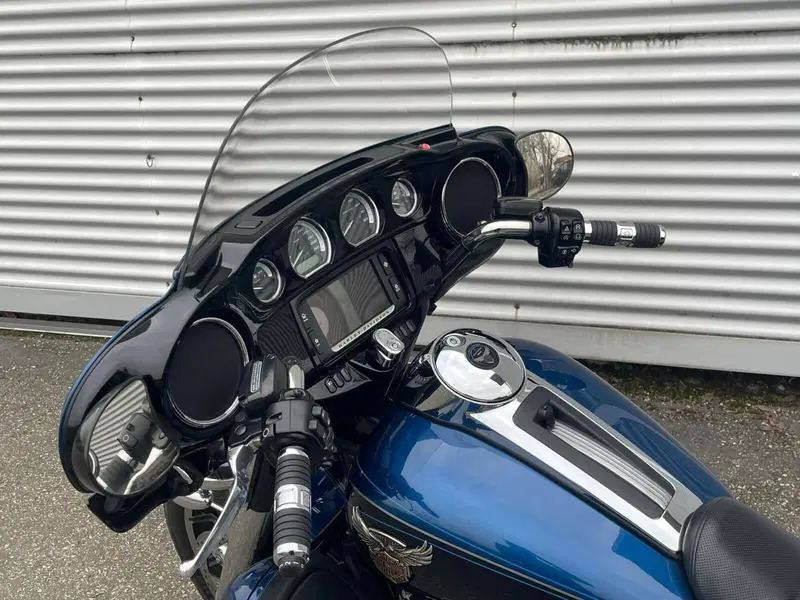 Harley-Davidson 107 Electra Glide Ultra Limited (2017 - 18) - FLHTK (16)