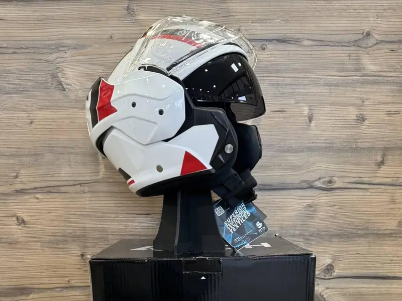 CASCO MODULARE REVERSO AIROH MATHISSE (4)