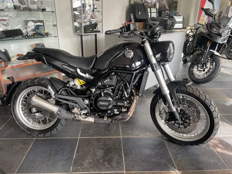 Benelli Leoncino 500 Trail (2021 - 26)
