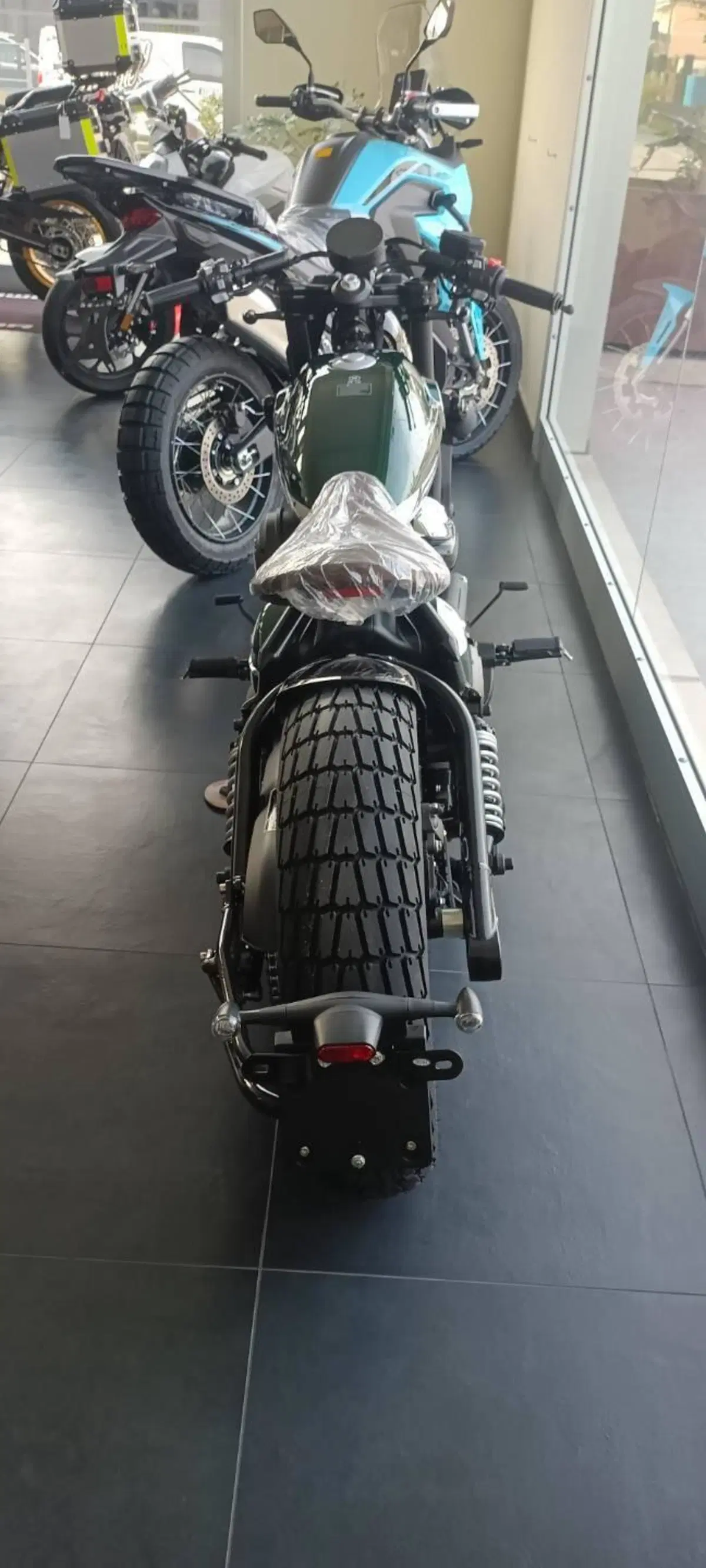 Benda Motorcycles Napoleon Bob 250 (2025 - 26) (5)