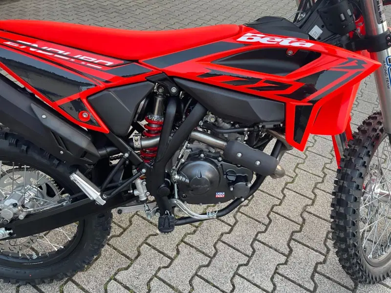 Betamotor RR 125 4T Enduro T (2025 - 26) (6)