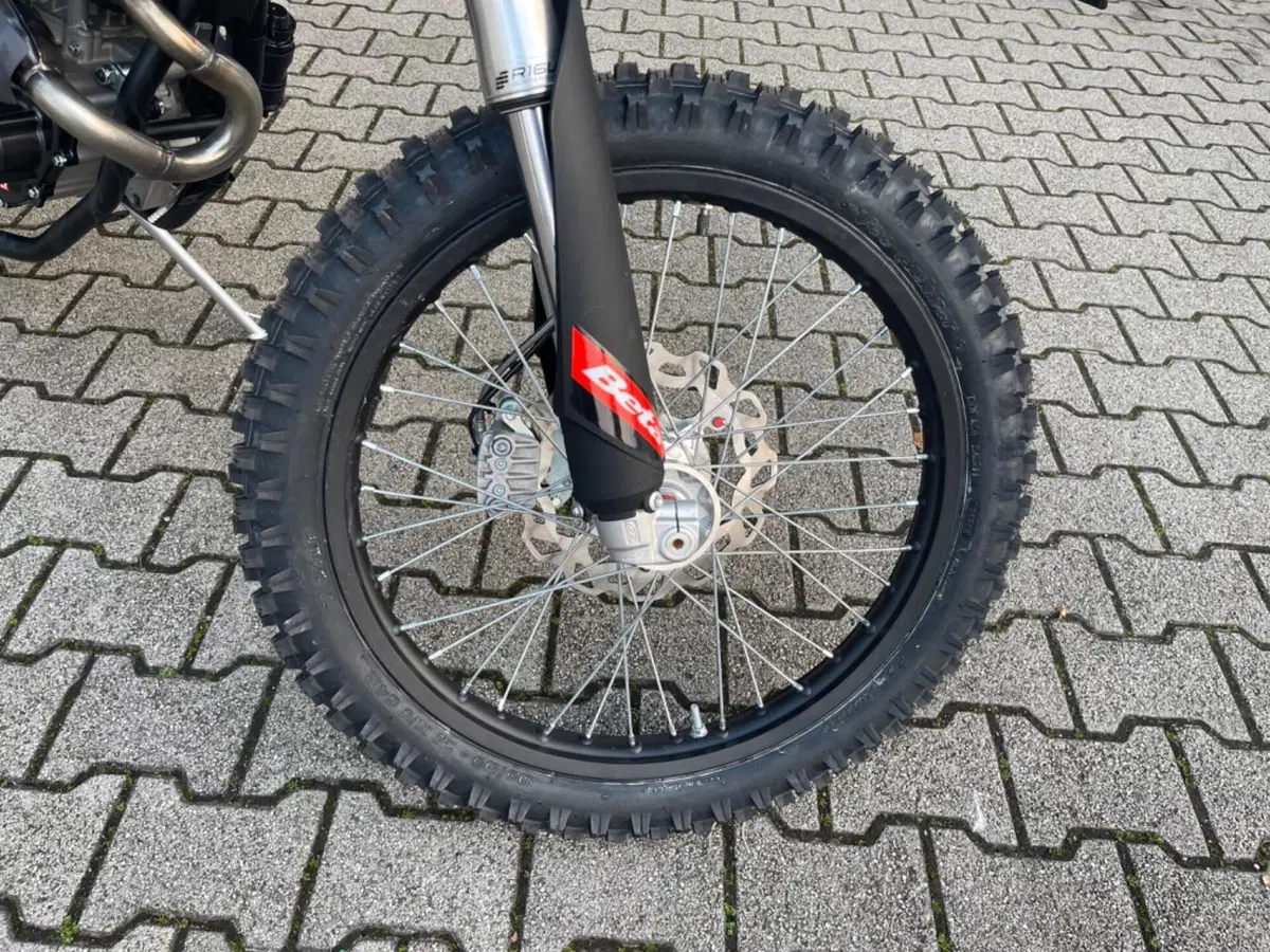Betamotor RR 125 4T Enduro T (2025 - 26) (7)