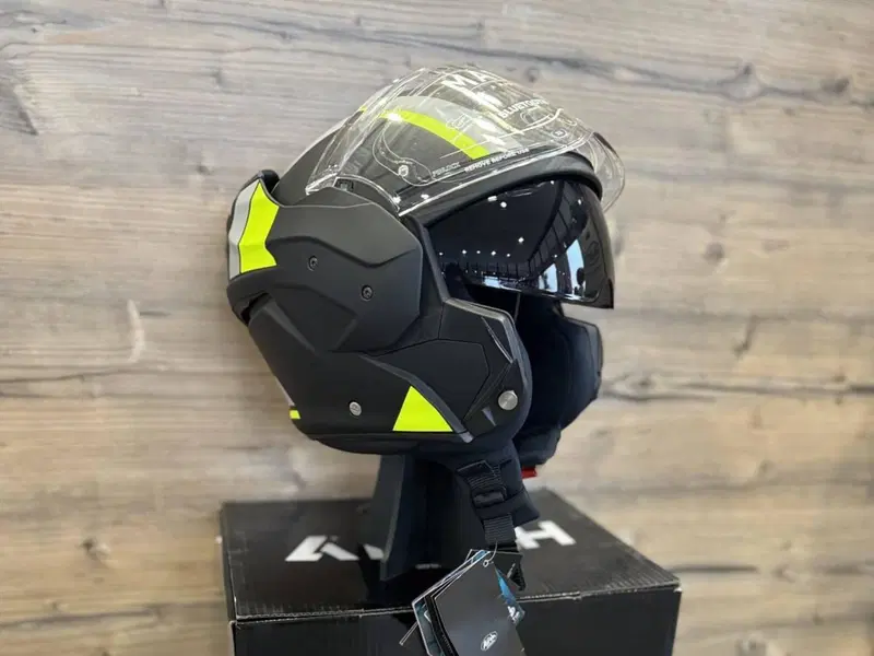 CASCO MODULARE REVERSO AIROH MATHISSE (6)