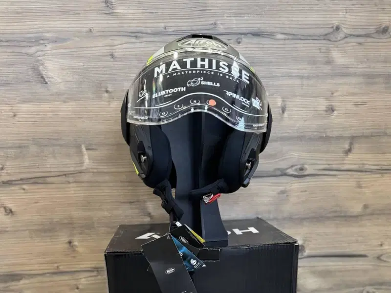 CASCO MODULARE REVERSO AIROH MATHISSE (5)