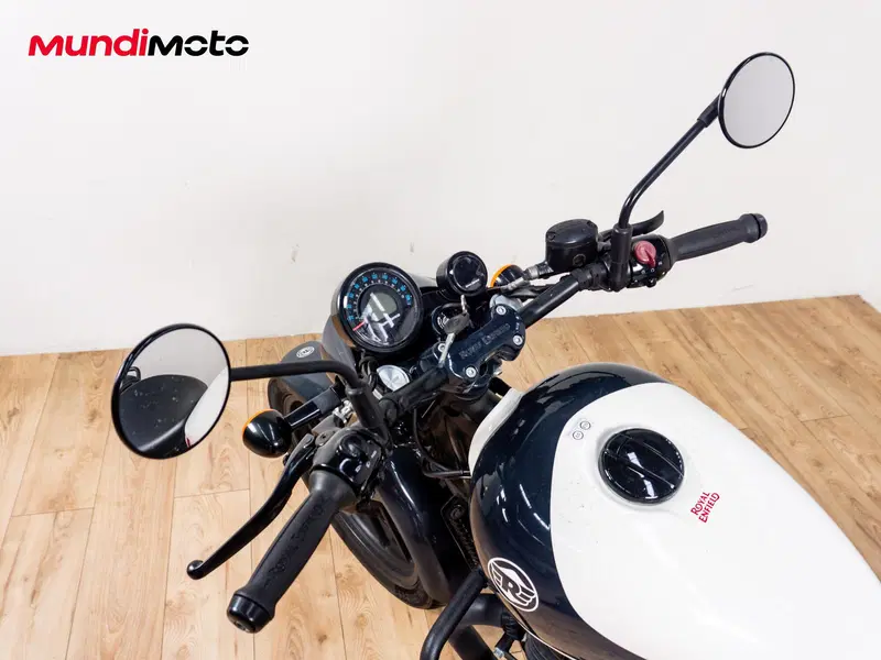 Royal Enfield Shotgun 650 (2024 - 26) (10)