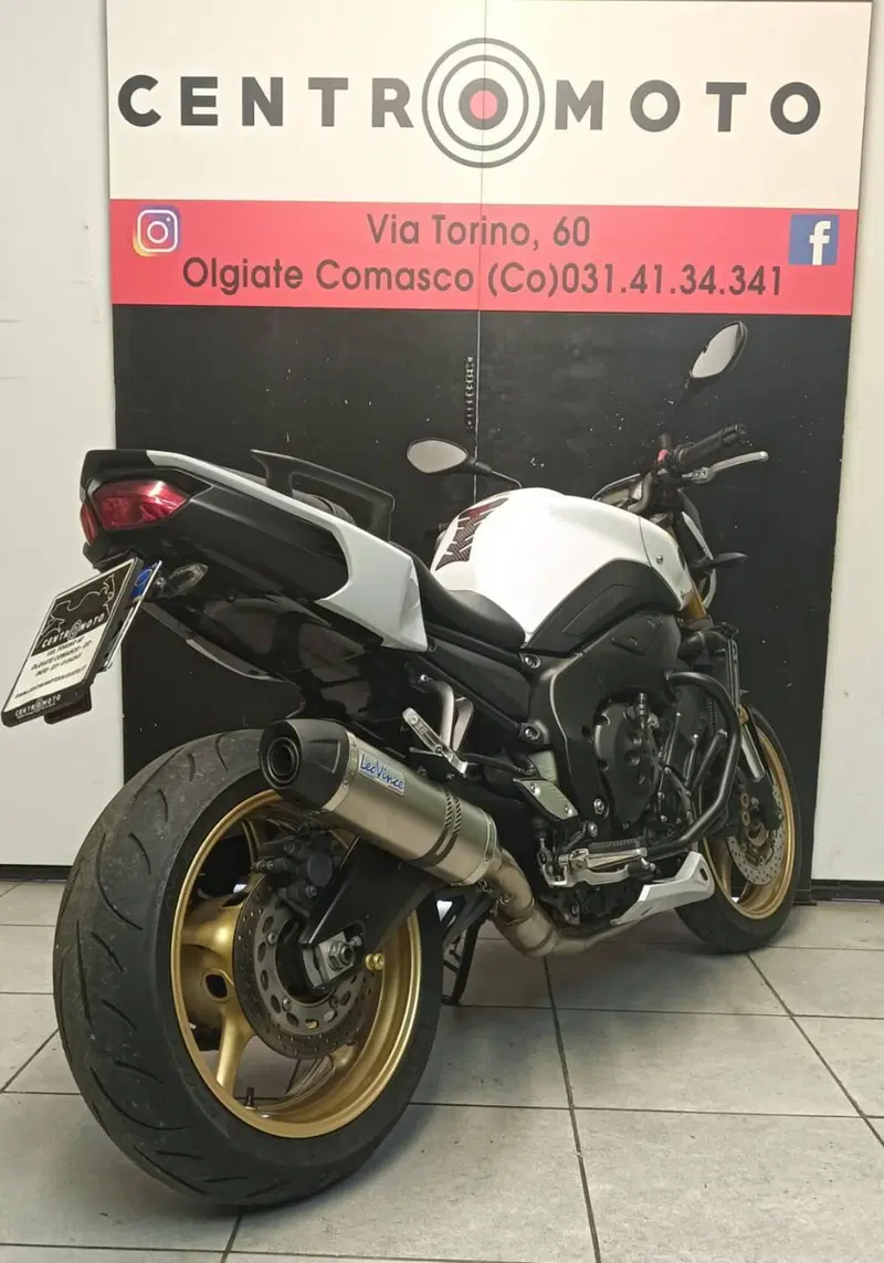 Yamaha FZ8 (2010 - 12) (2)