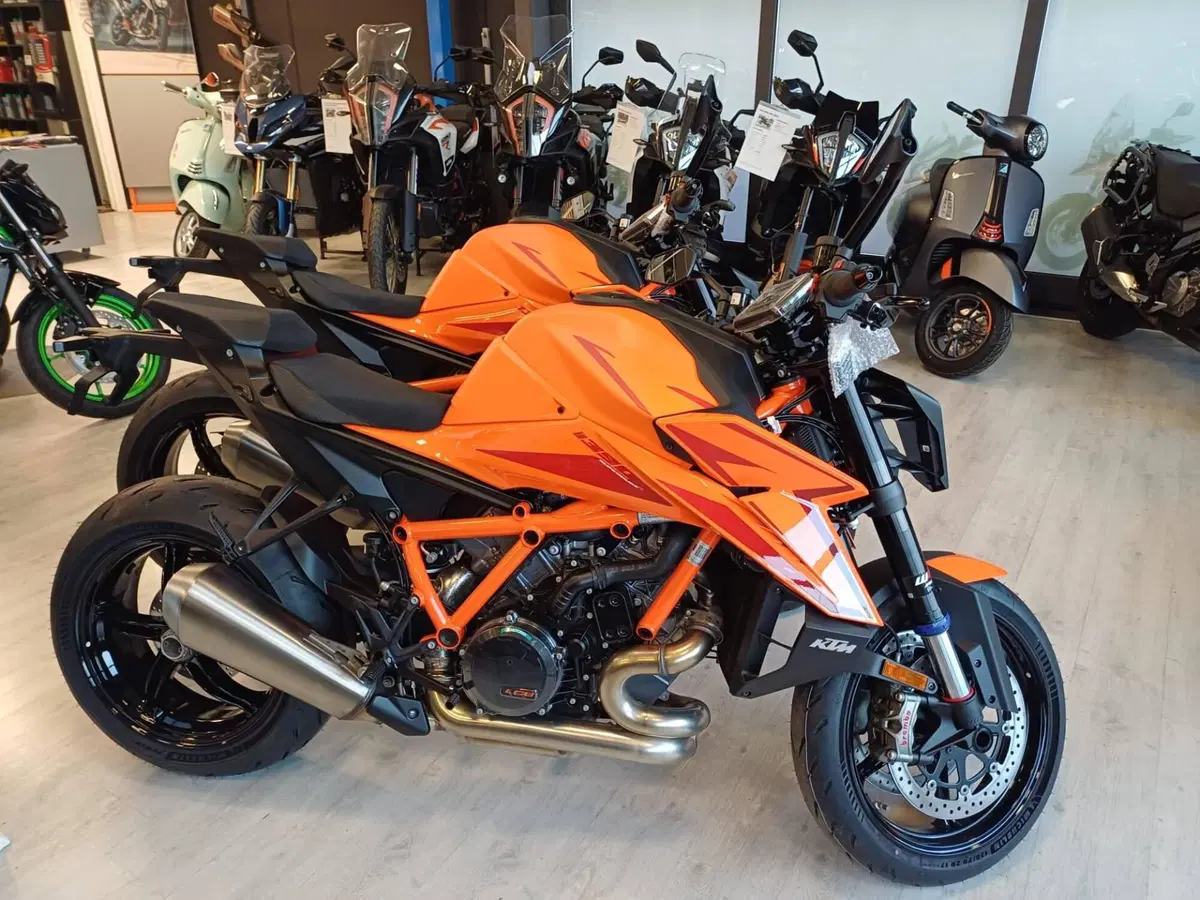KTM 1390 Super Duke R EVO (2024 - 26) (5)