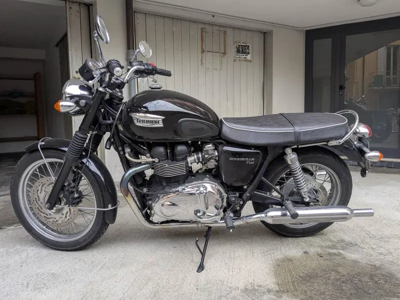 Triumph Bonneville T100 (2008 - 16)