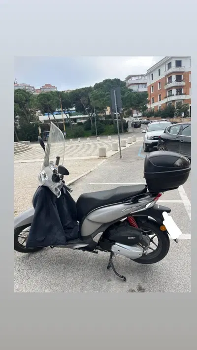 Honda SH 125 Mode (2017 - 20) usata