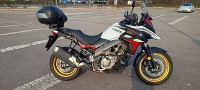 Suzuki V-Strom 650XT (2021 - 25) usata