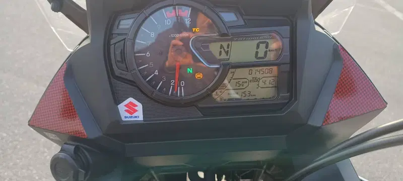 Suzuki V-Strom 650XT (2021 - 25) (2)