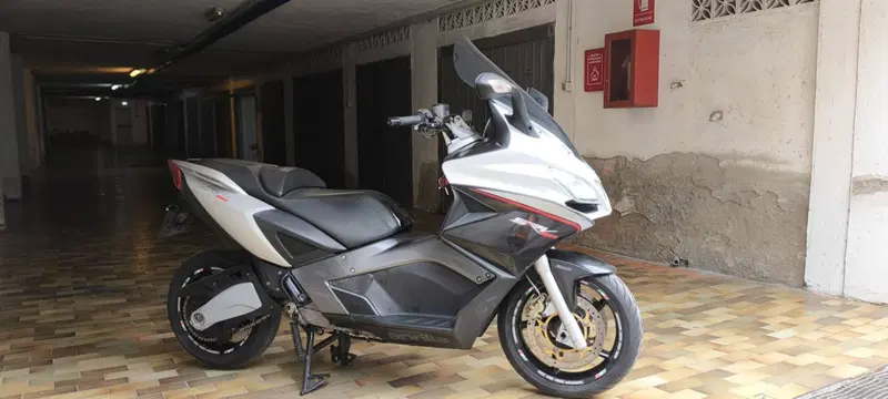Aprilia SRV 850 ABS (2011 - 16) (3)