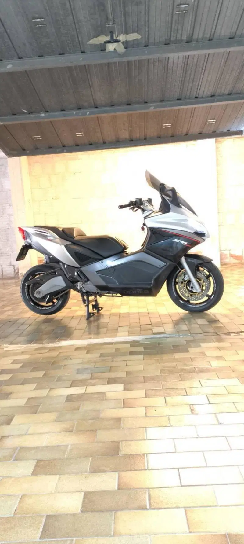 Aprilia SRV 850 ABS (2011 - 16) (11)