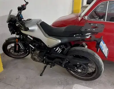 Husqvarna Vitpilen 401 (2021 - 23) usata